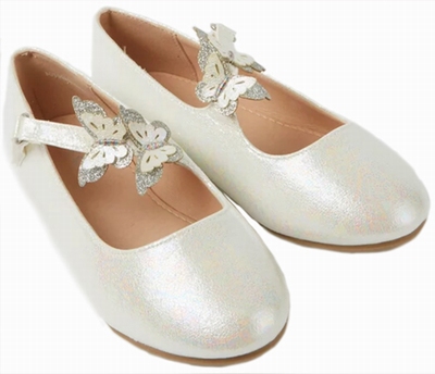 schoenen ivoorkleurig met vlinders