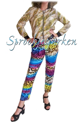 Foute print: broek, t-shirt, jasje