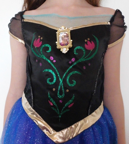 Anna 7 met cape