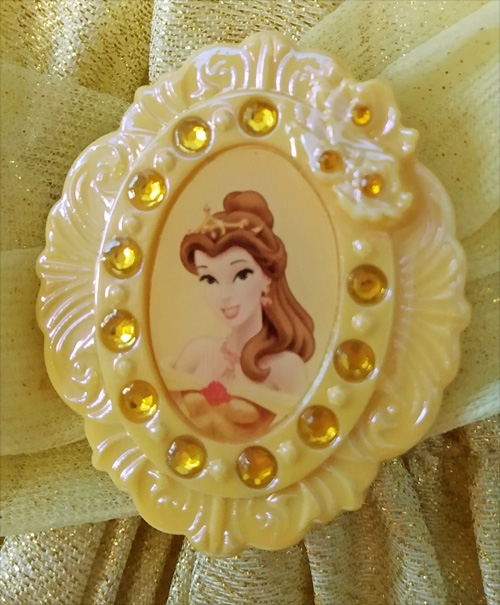 Belle 7 geel