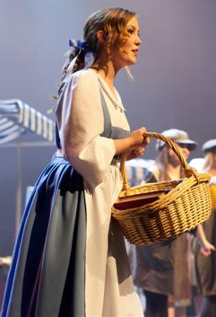 Belle blauw (dorpsjurk)