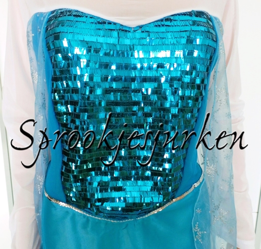Elsa 2 met cape