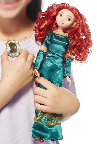 Merida (Brave) Disney pop met een broche