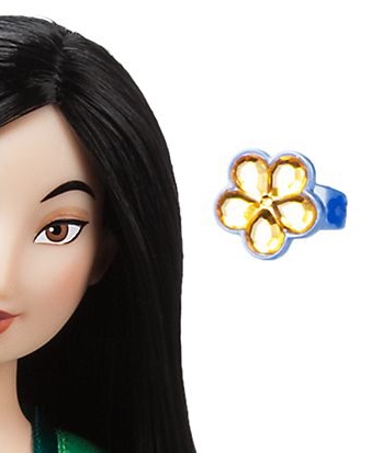 Mulan Disney pop met een ring